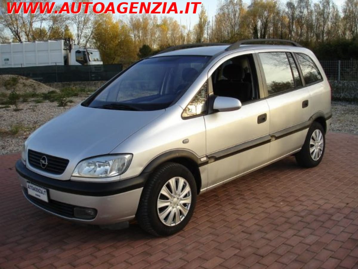 OPEL Zafira 109936378
