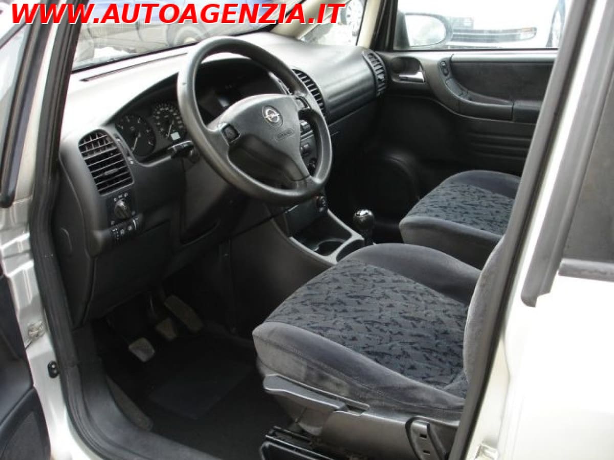 OPEL Zafira 3