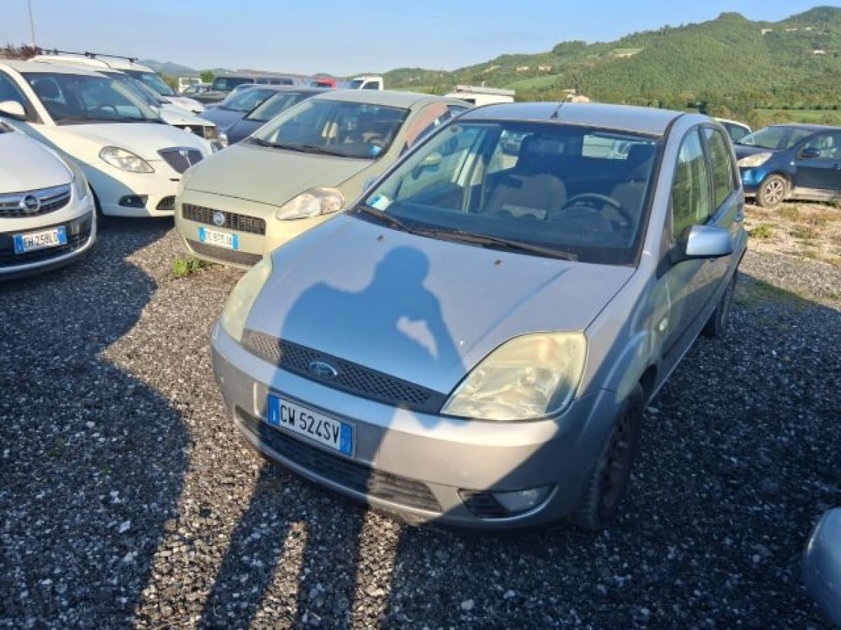FORD Fiesta 5ª serie 109937059