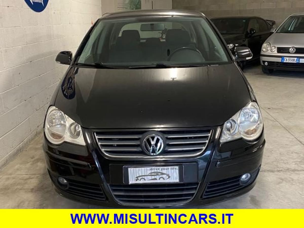 VOLKSWAGEN Polo 4ª serie 2