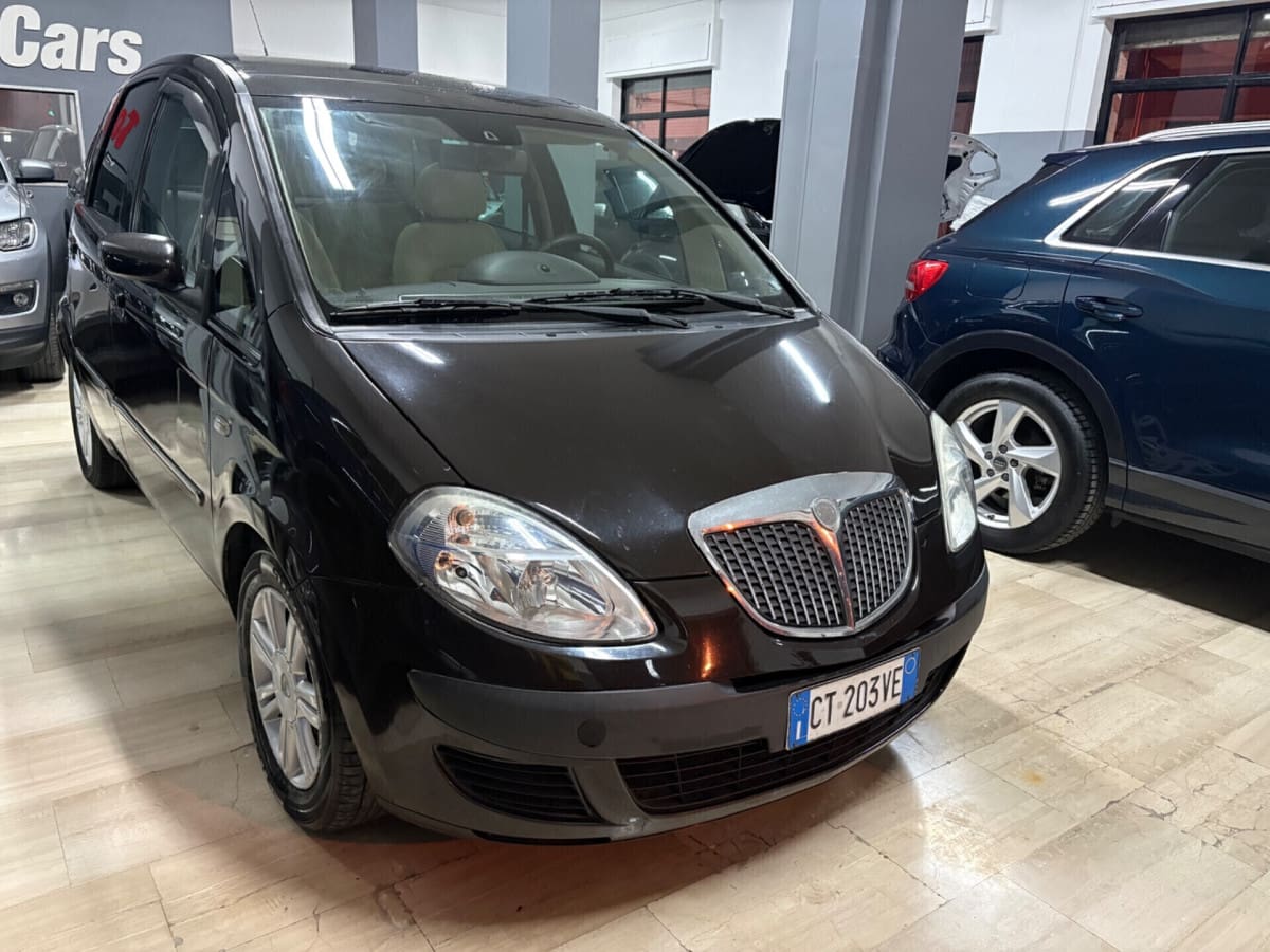 LANCIA Musa 3