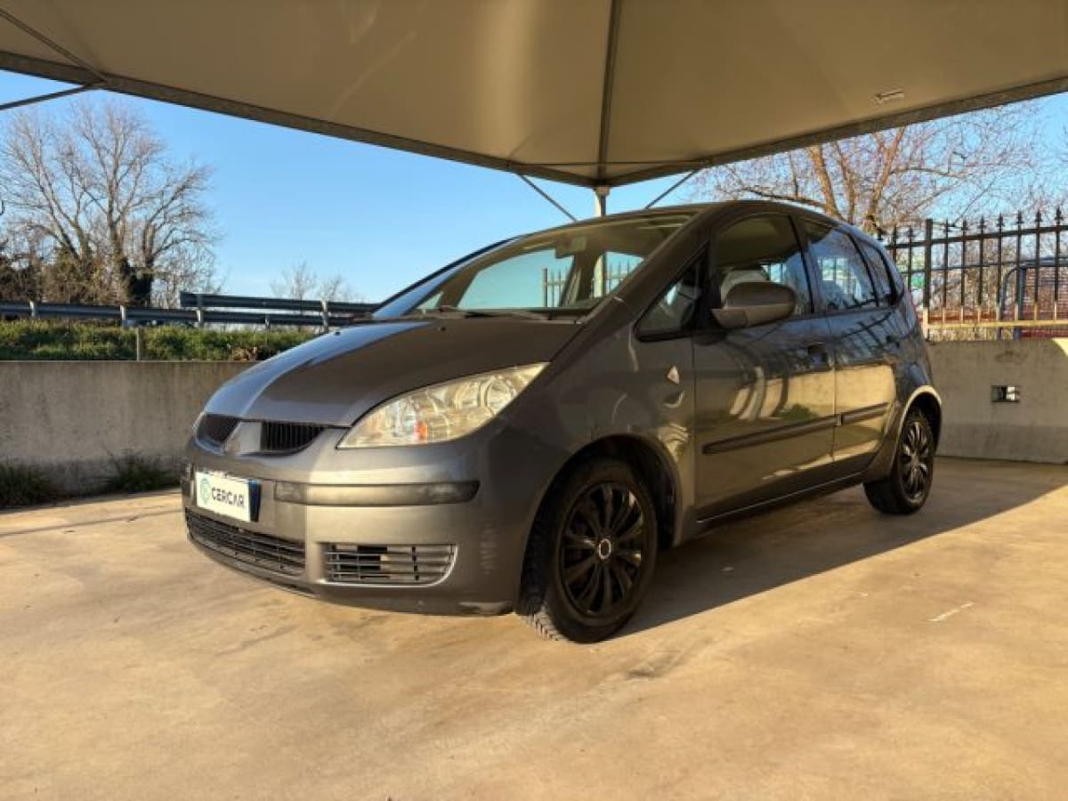 MITSUBISHI Colt 6ª serie 109945896