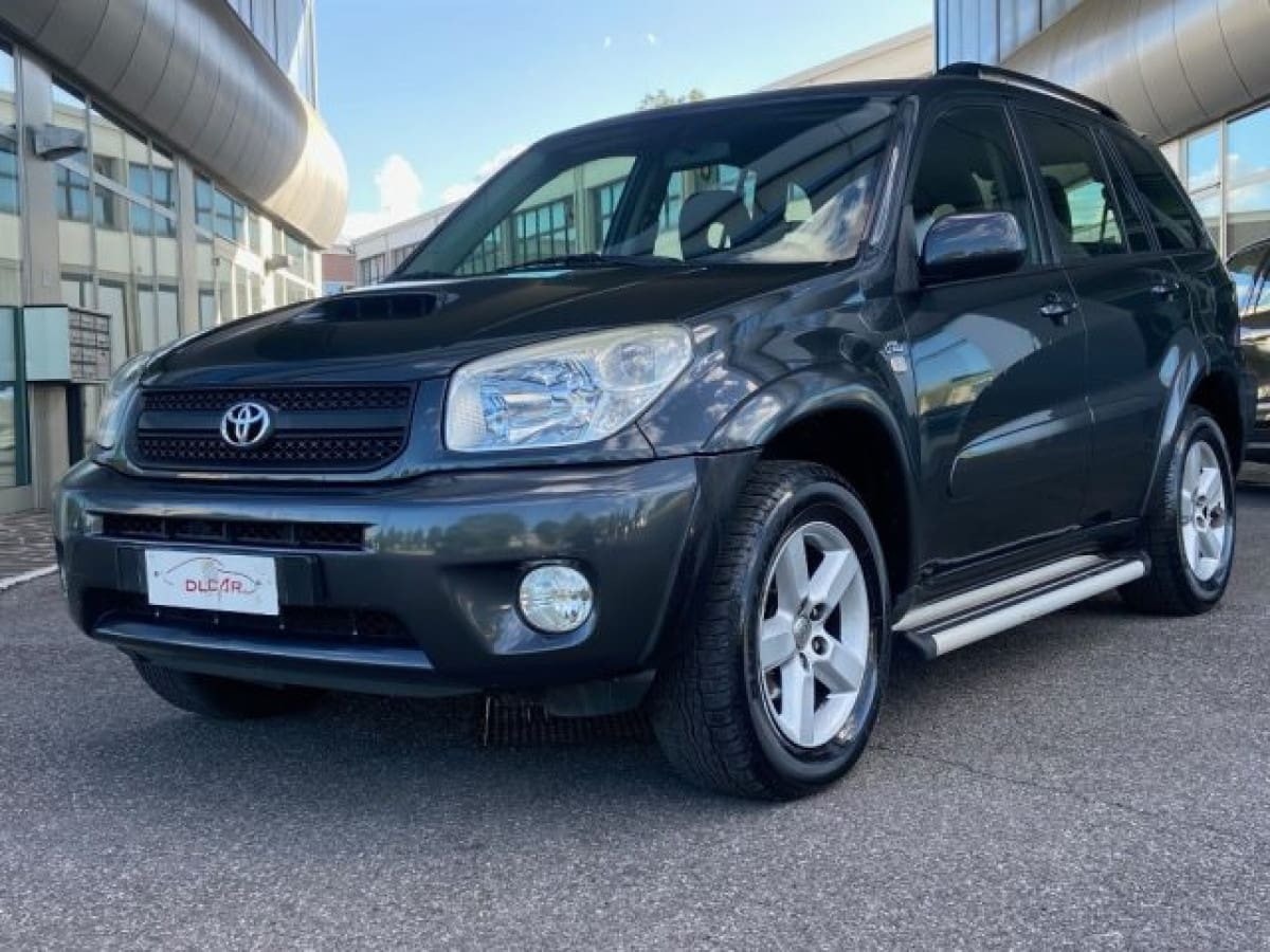 TOYOTA RAV4 2ª serie 8