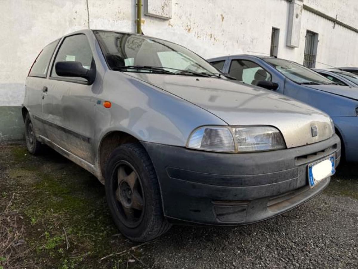 FIAT Punto 1ª serie 3