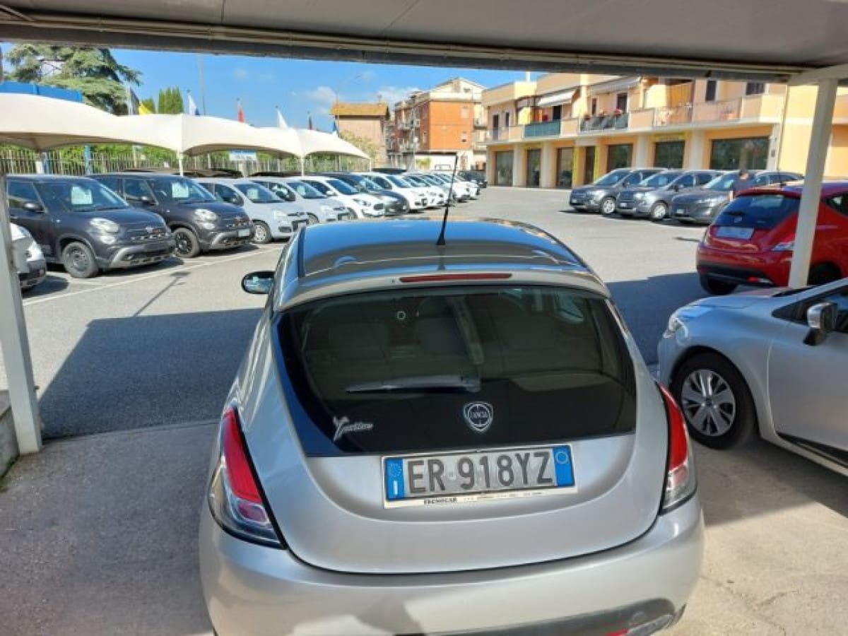 image desc