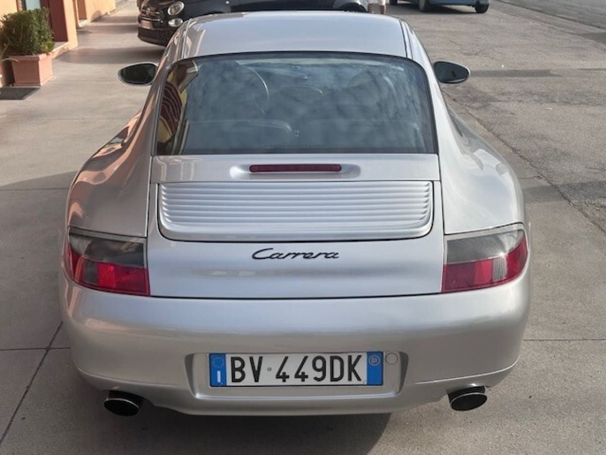 PORSCHE 911           (993) 13