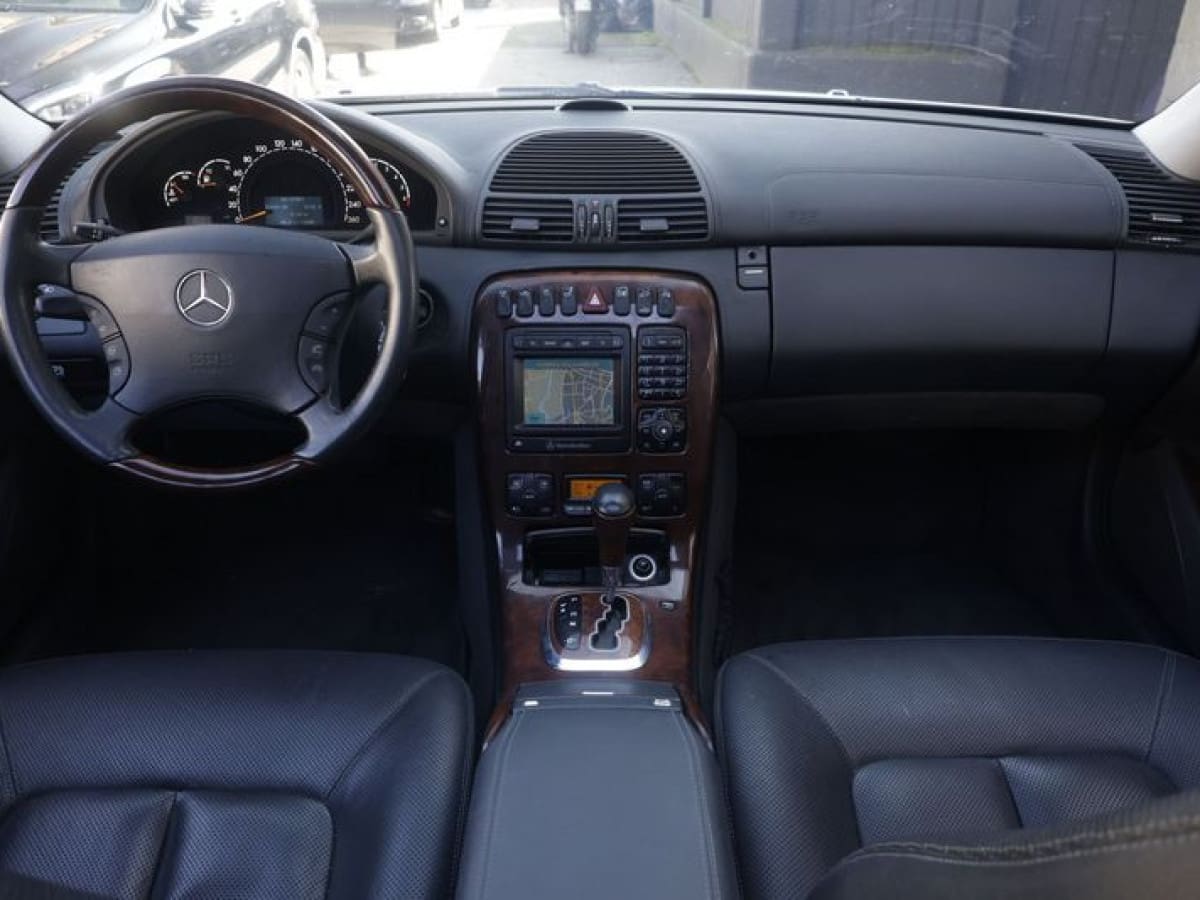 MERCEDES Classe CL (C/CL215) 2