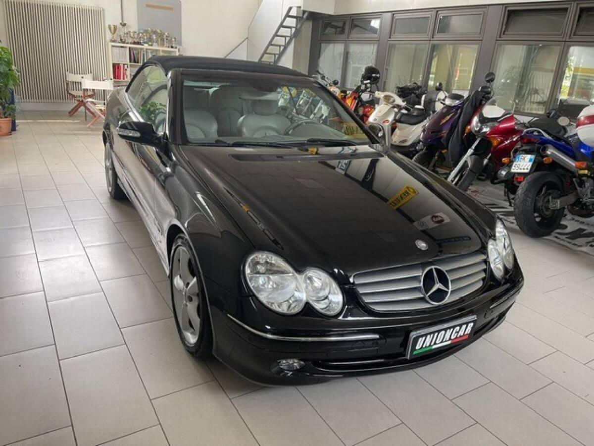 MERCEDES Classe CLK (C/A208) 6