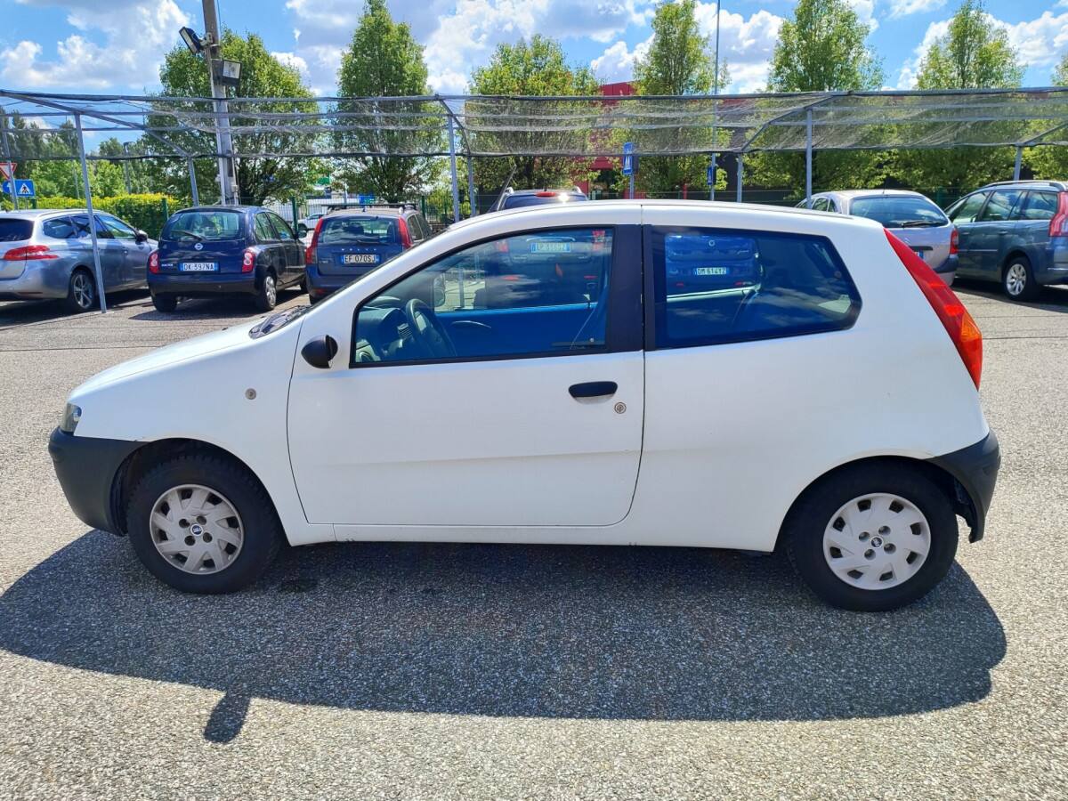 FIAT Punto 2ª serie 8