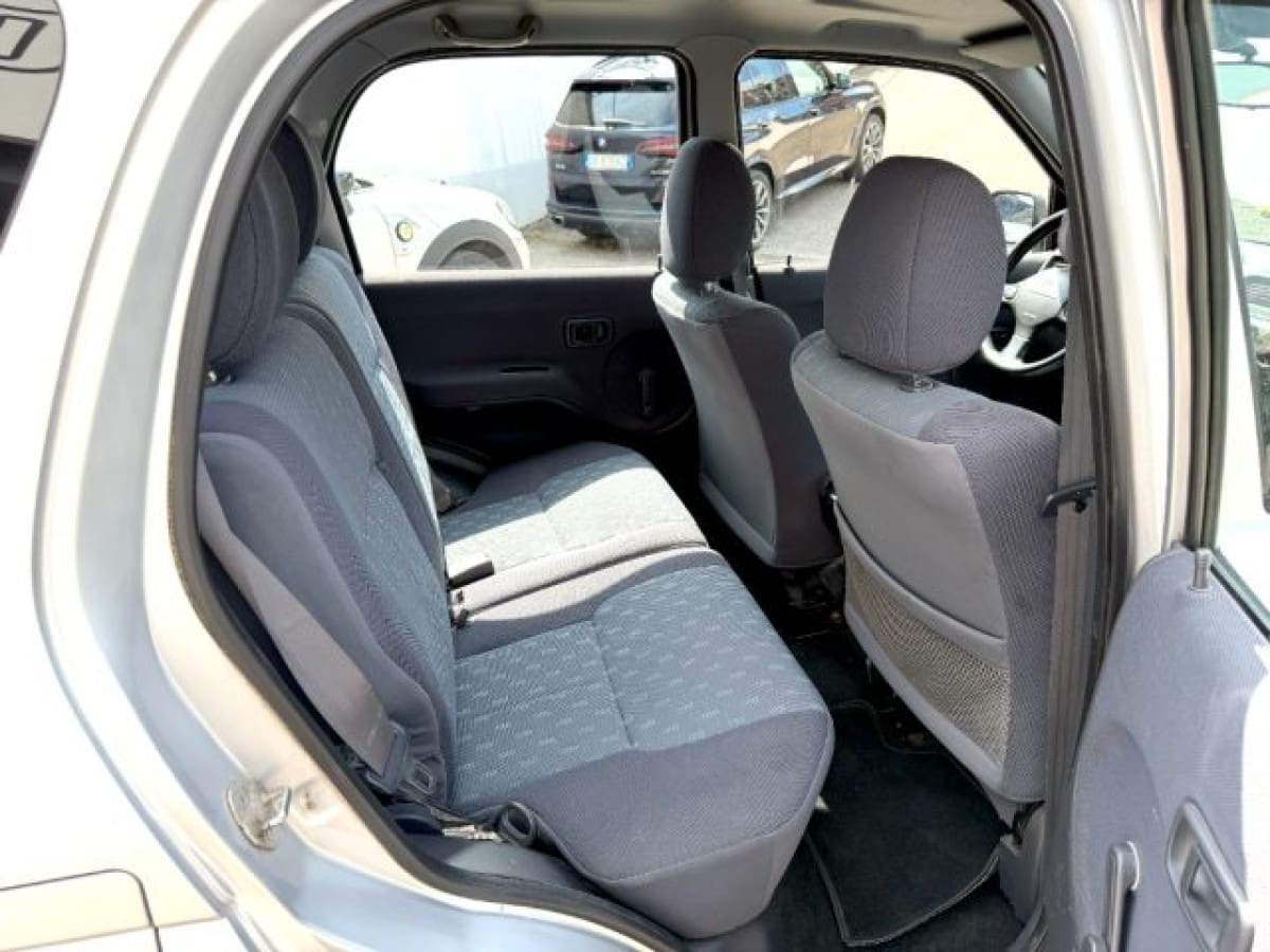 DAIHATSU Terios 9