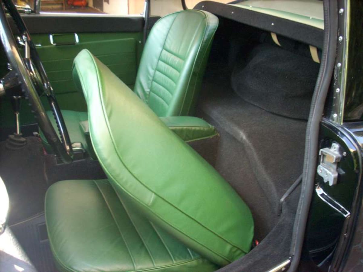 MG A COUPÉ 10