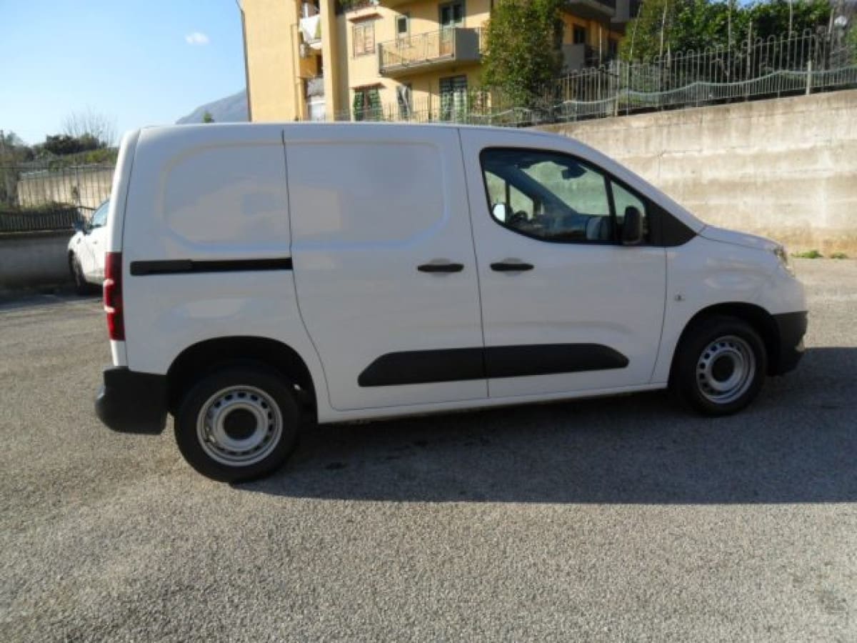 image desc