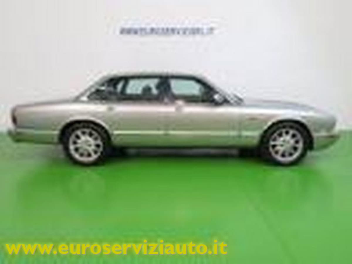 JAGUAR XJ/Sover/Daim\'82-97 8