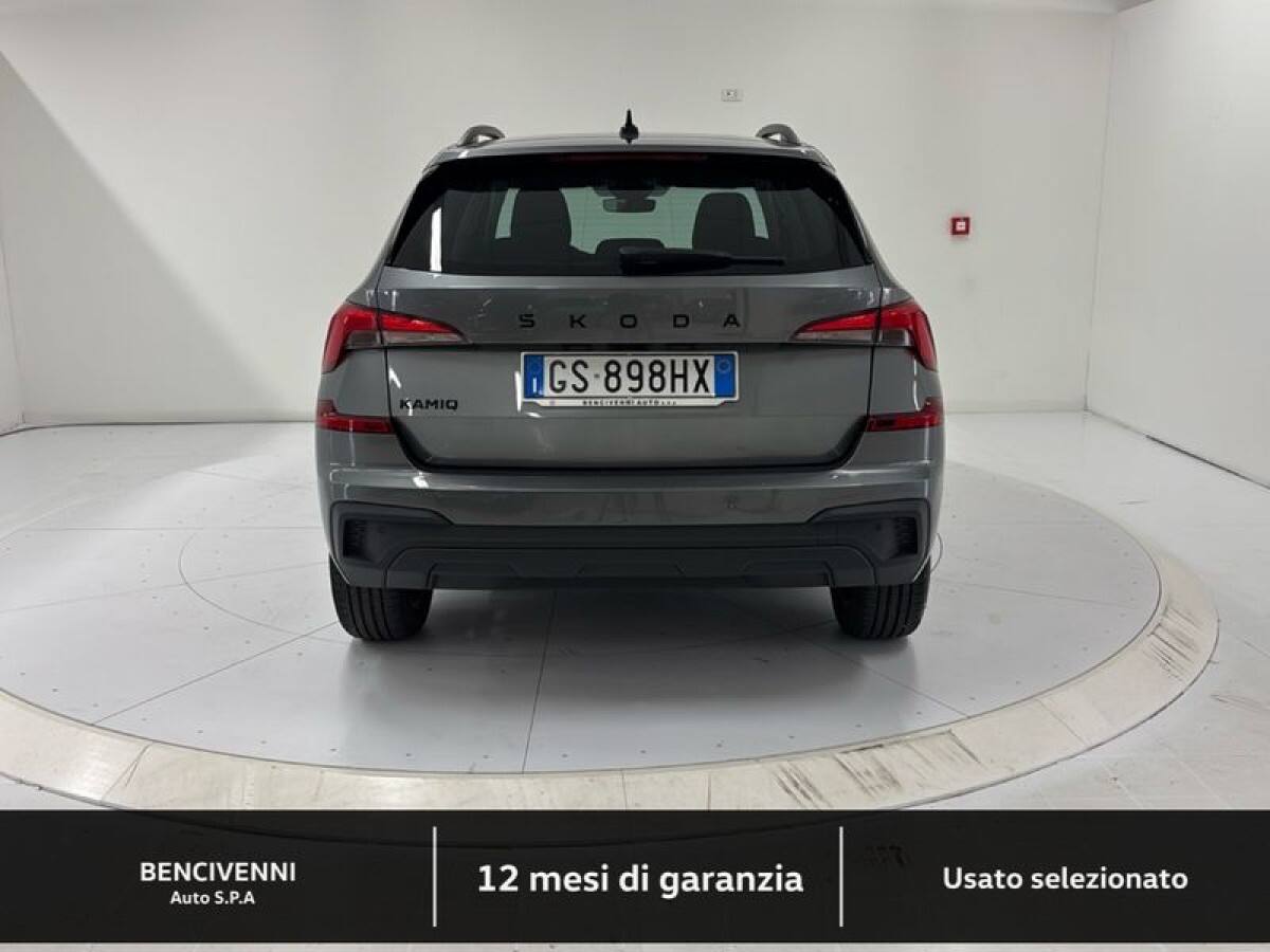 image desc