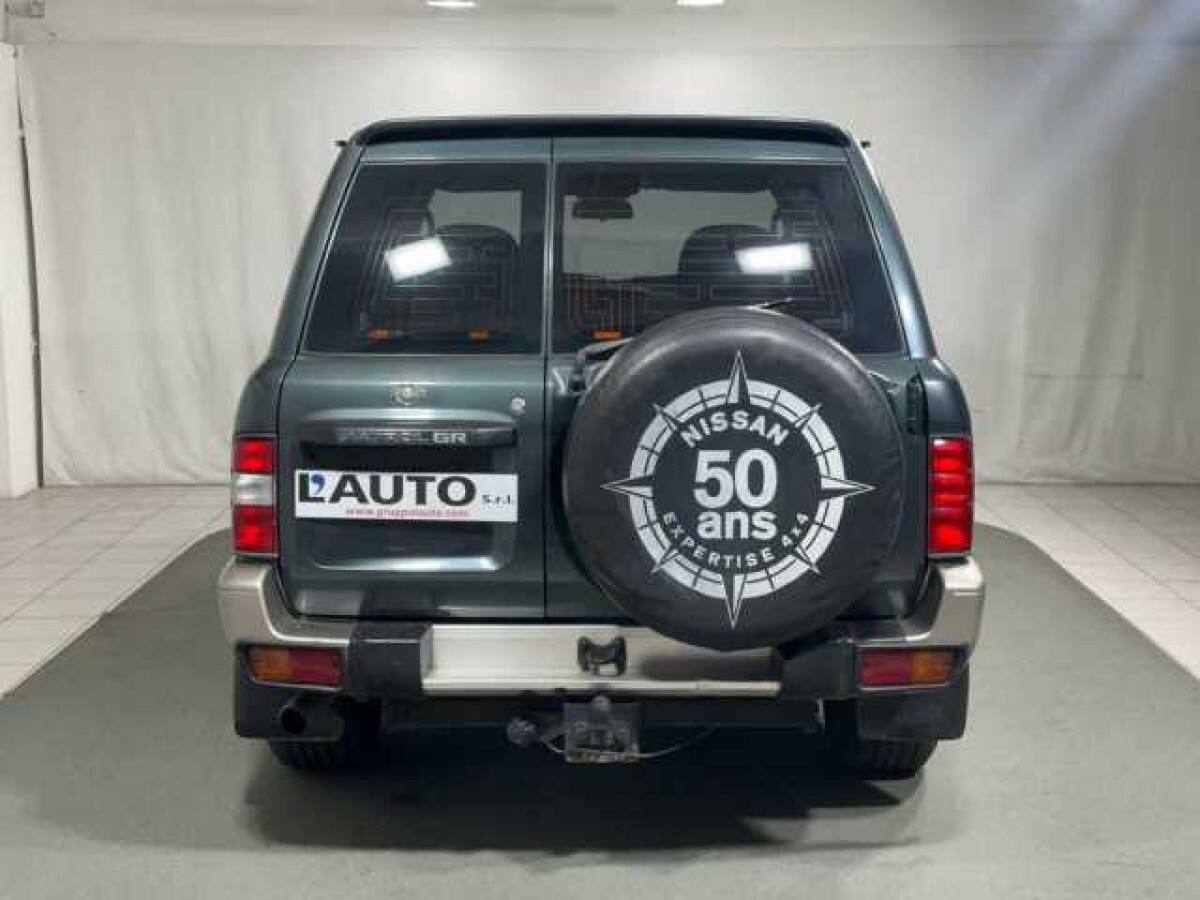 NISSAN Patrol GR 2ª serie 4