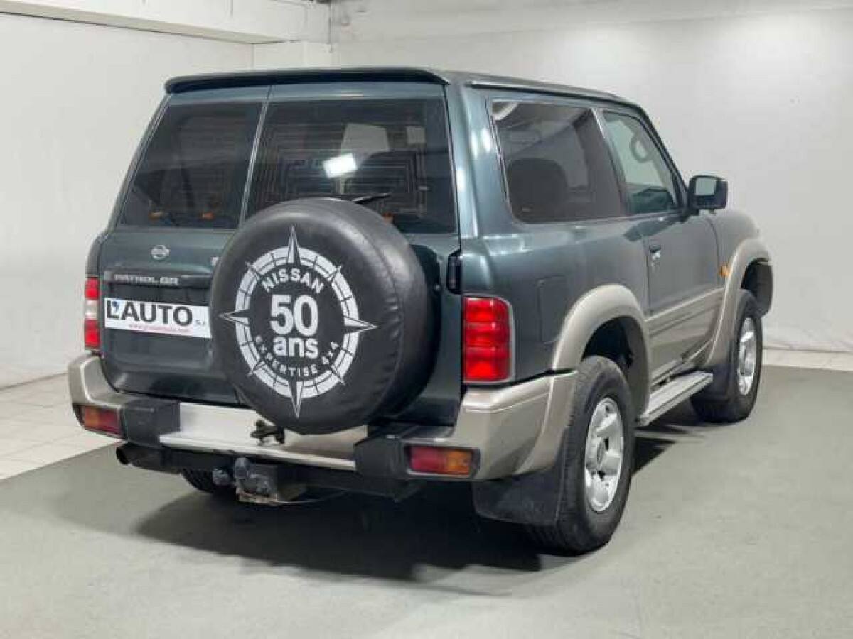 NISSAN Patrol GR 2ª serie 5