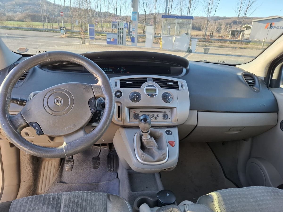 RENAULT Grand Scénic 3