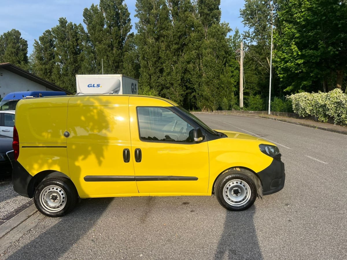 image desc