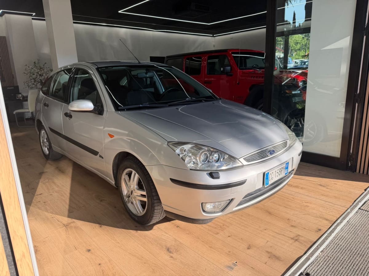 FORD Focus 1ª serie 3