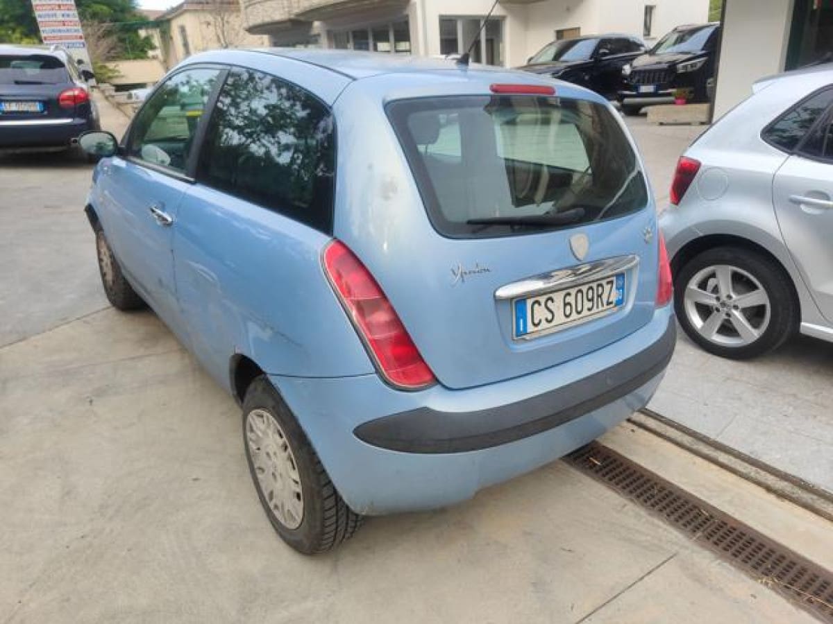 image desc