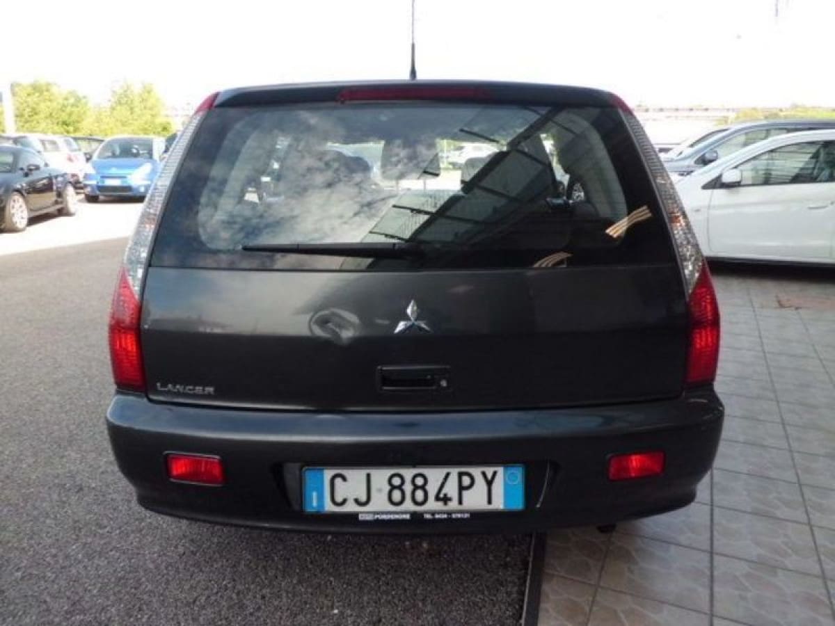 MITSUBISHI Lancer 5ª serie 4