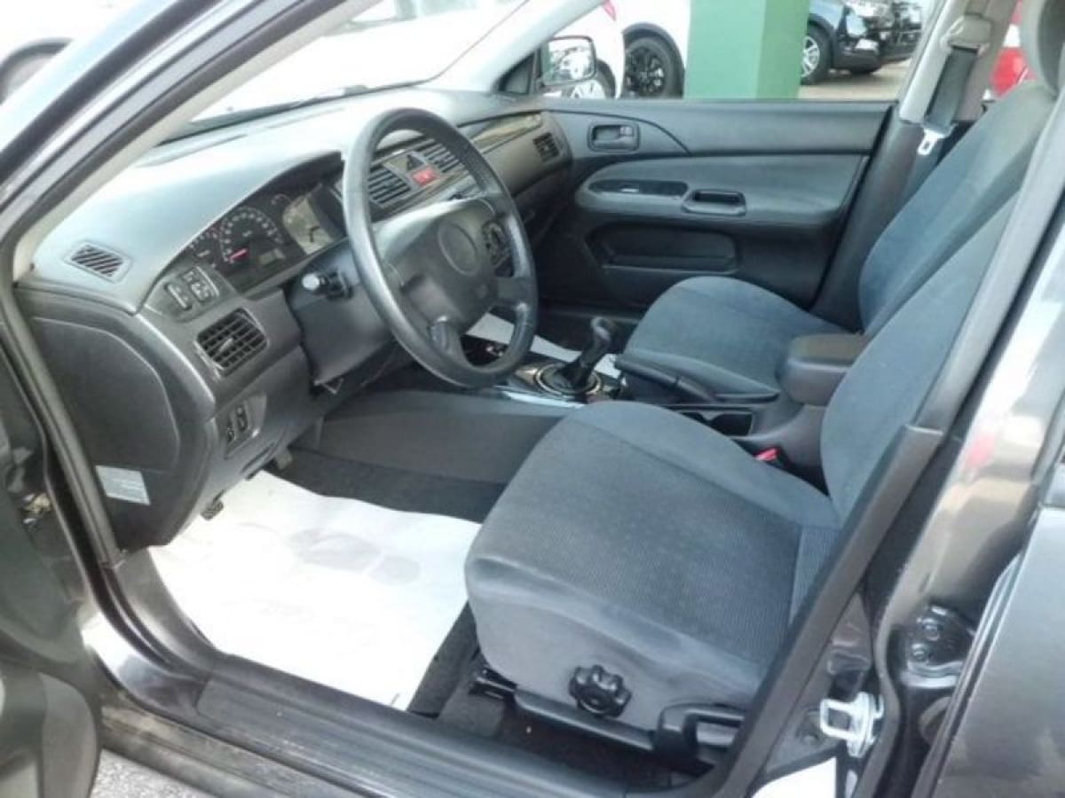 MITSUBISHI Lancer 5ª serie 8