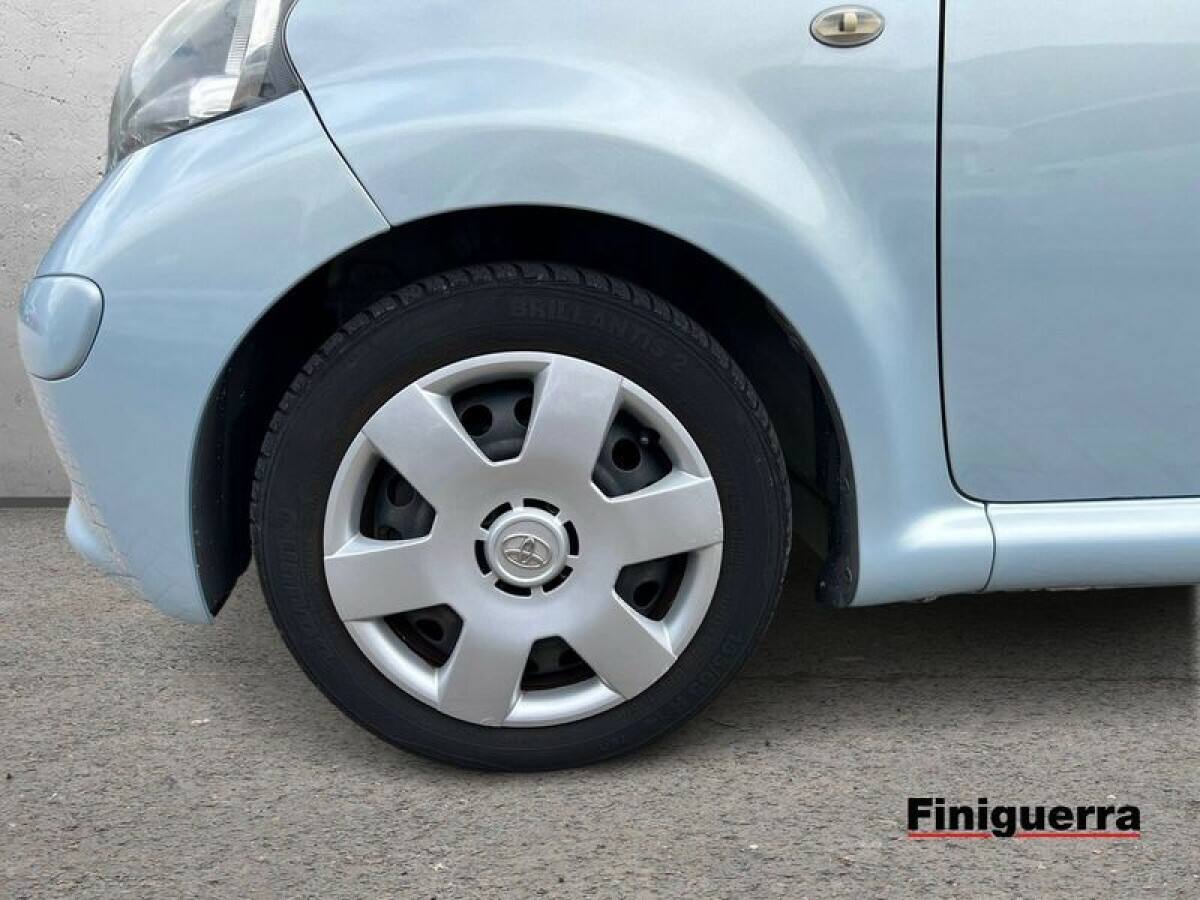 TOYOTA Aygo 1ª serie 7