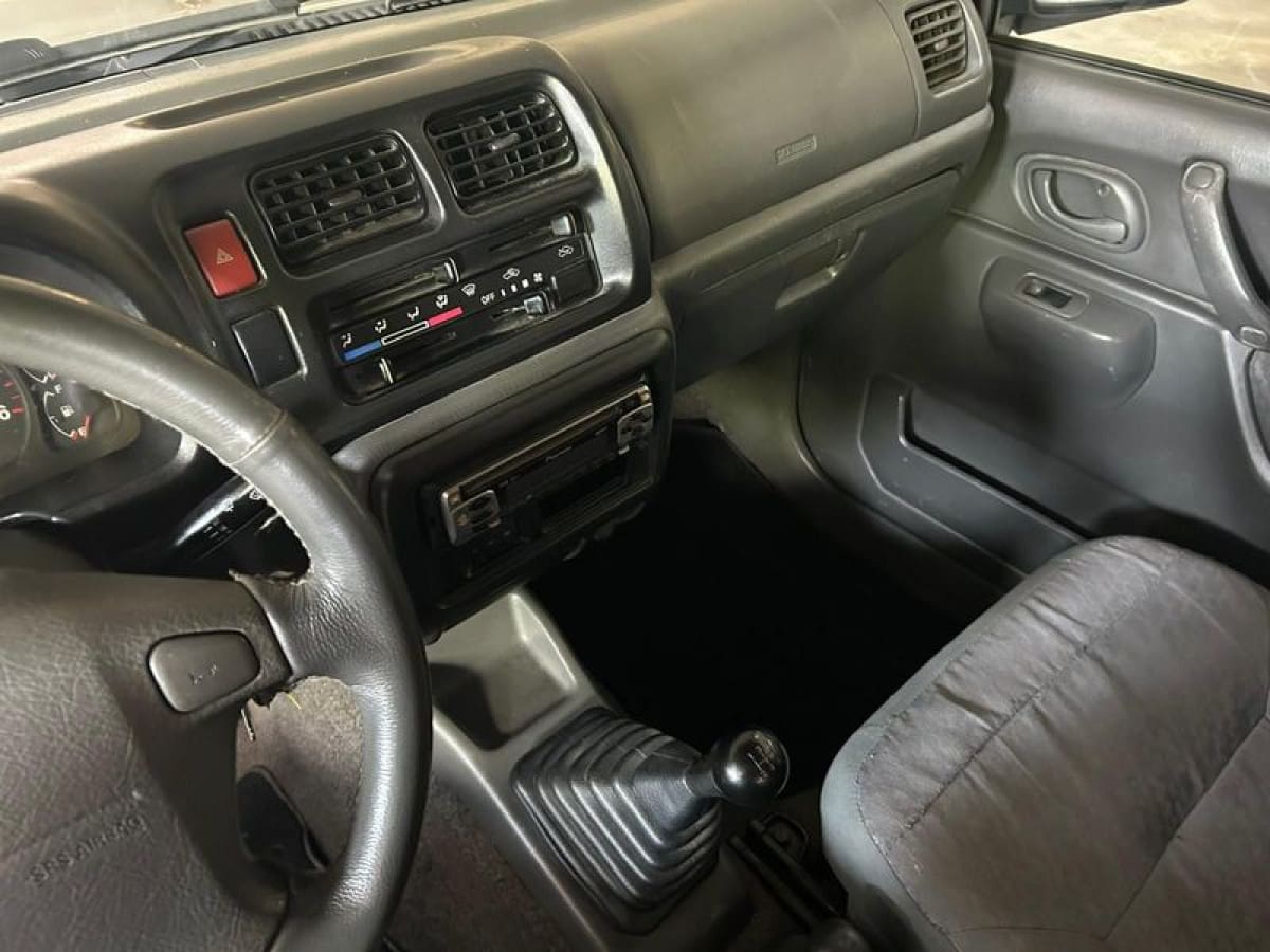 SUZUKI Jimny 3ª serie 11