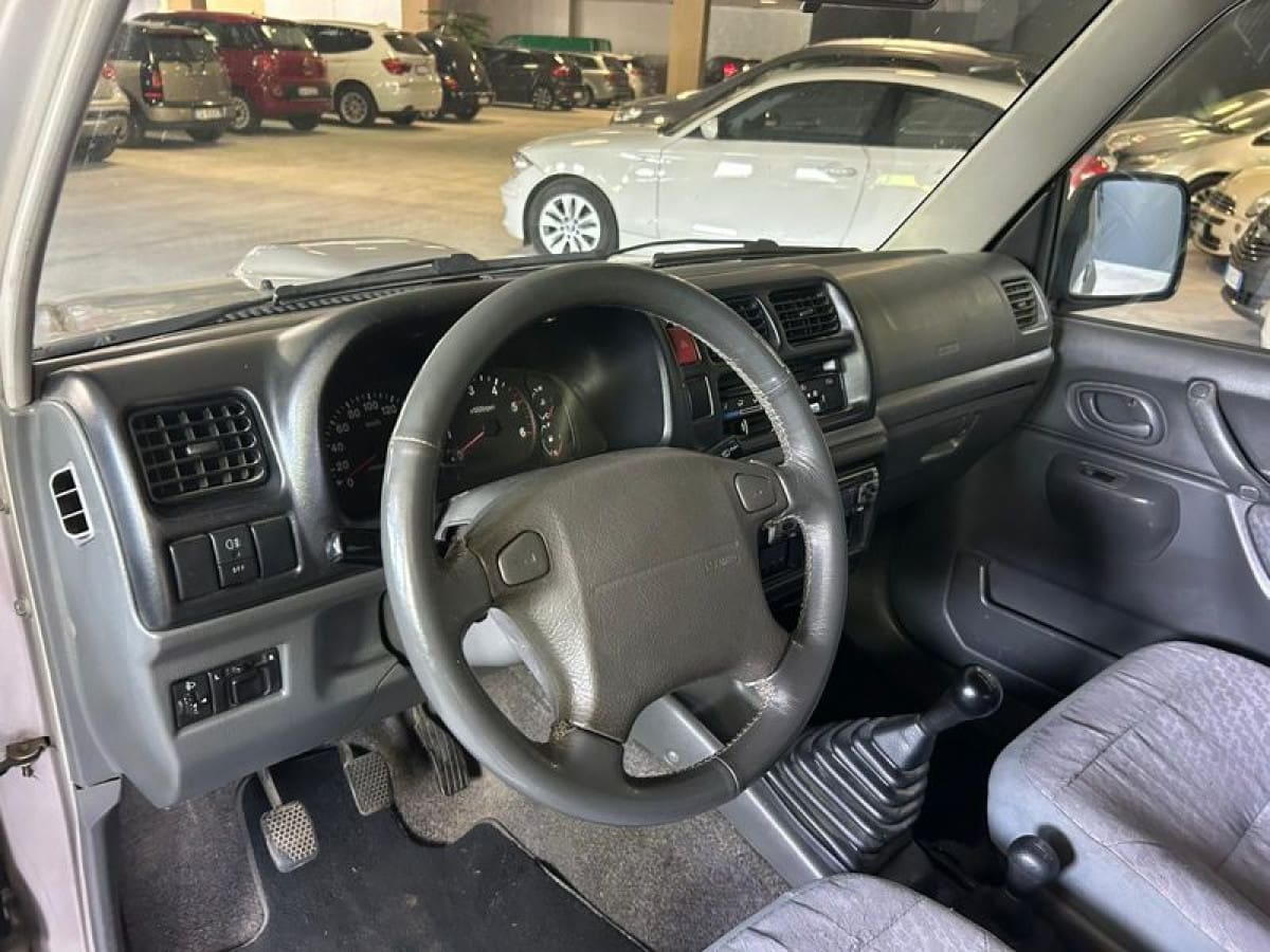 SUZUKI Jimny 3ª serie 5