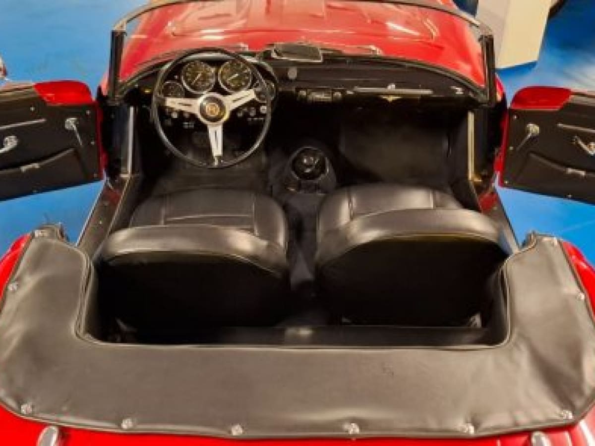 ALFA ROMEO 2000 7