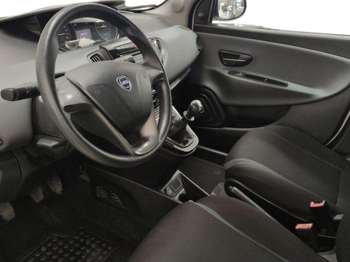 image desc