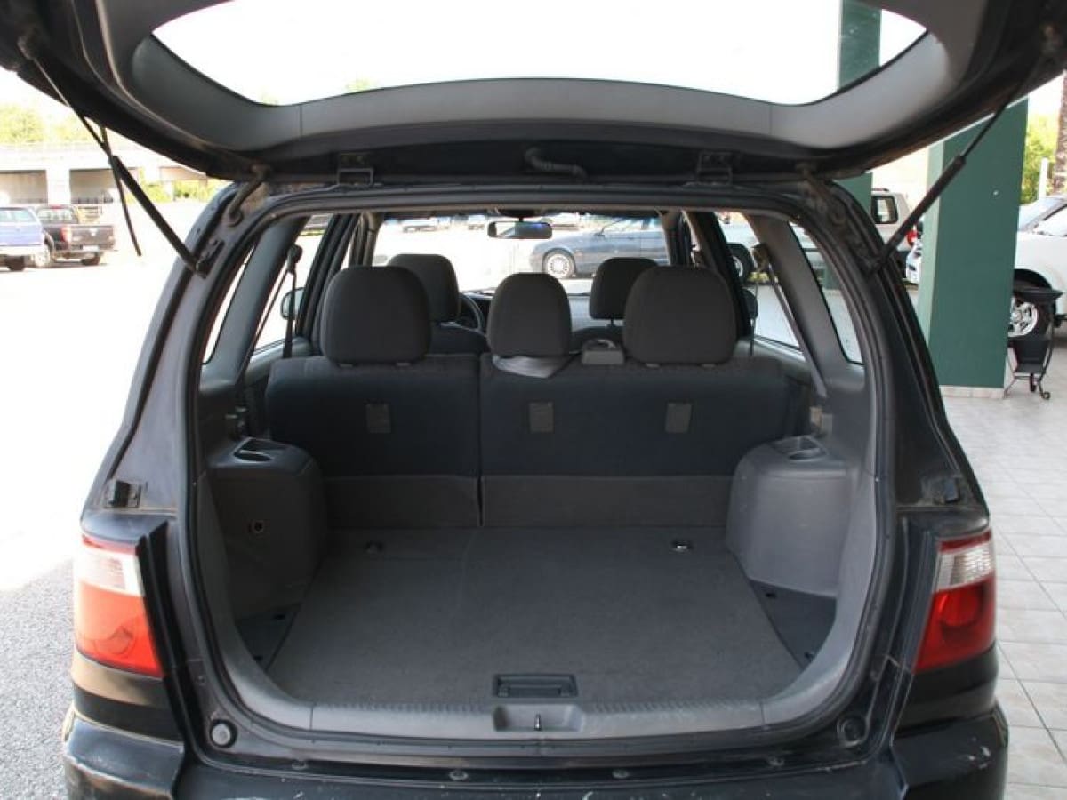KIA Carens 1ª serie 4