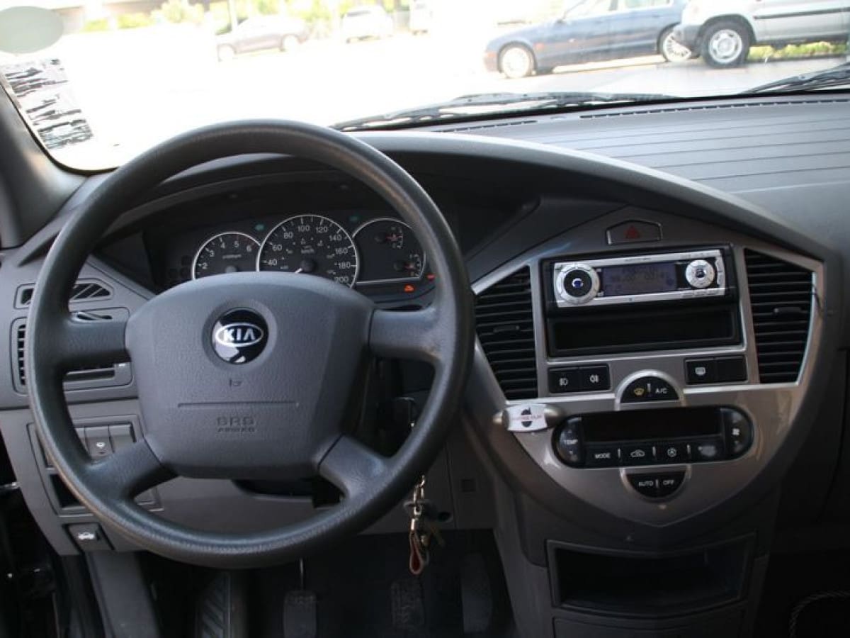 KIA Carens 1ª serie 7