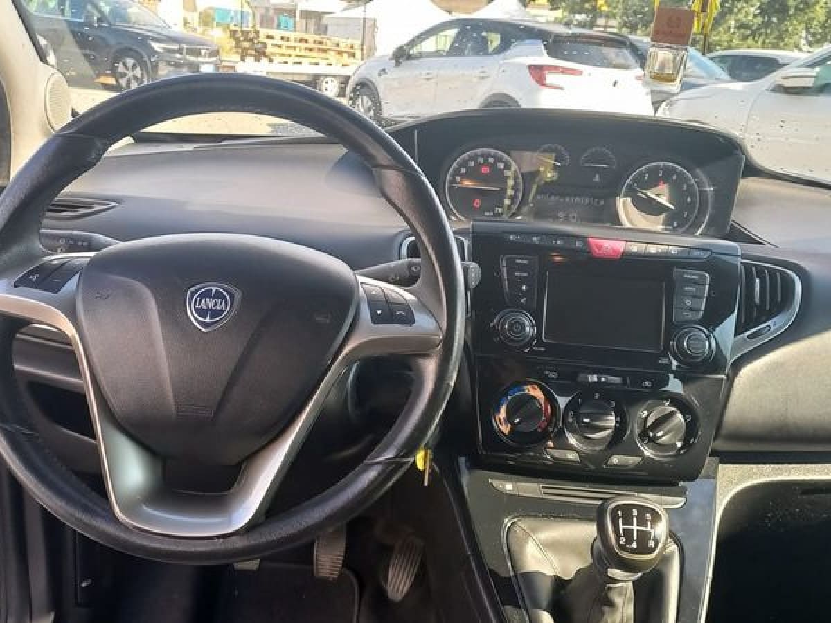 image desc