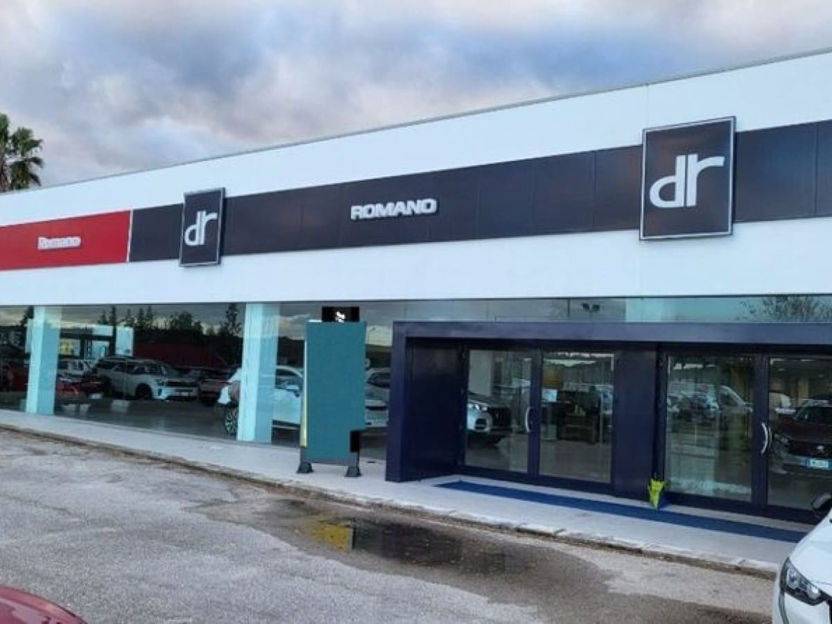 image desc