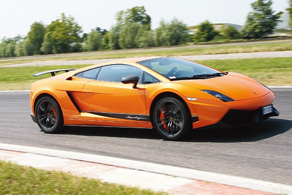 2010: Lamborghini Gallardo LP570-4 Superleggera