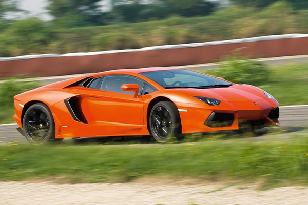 2011: Lamborghini Aventador LP700-4