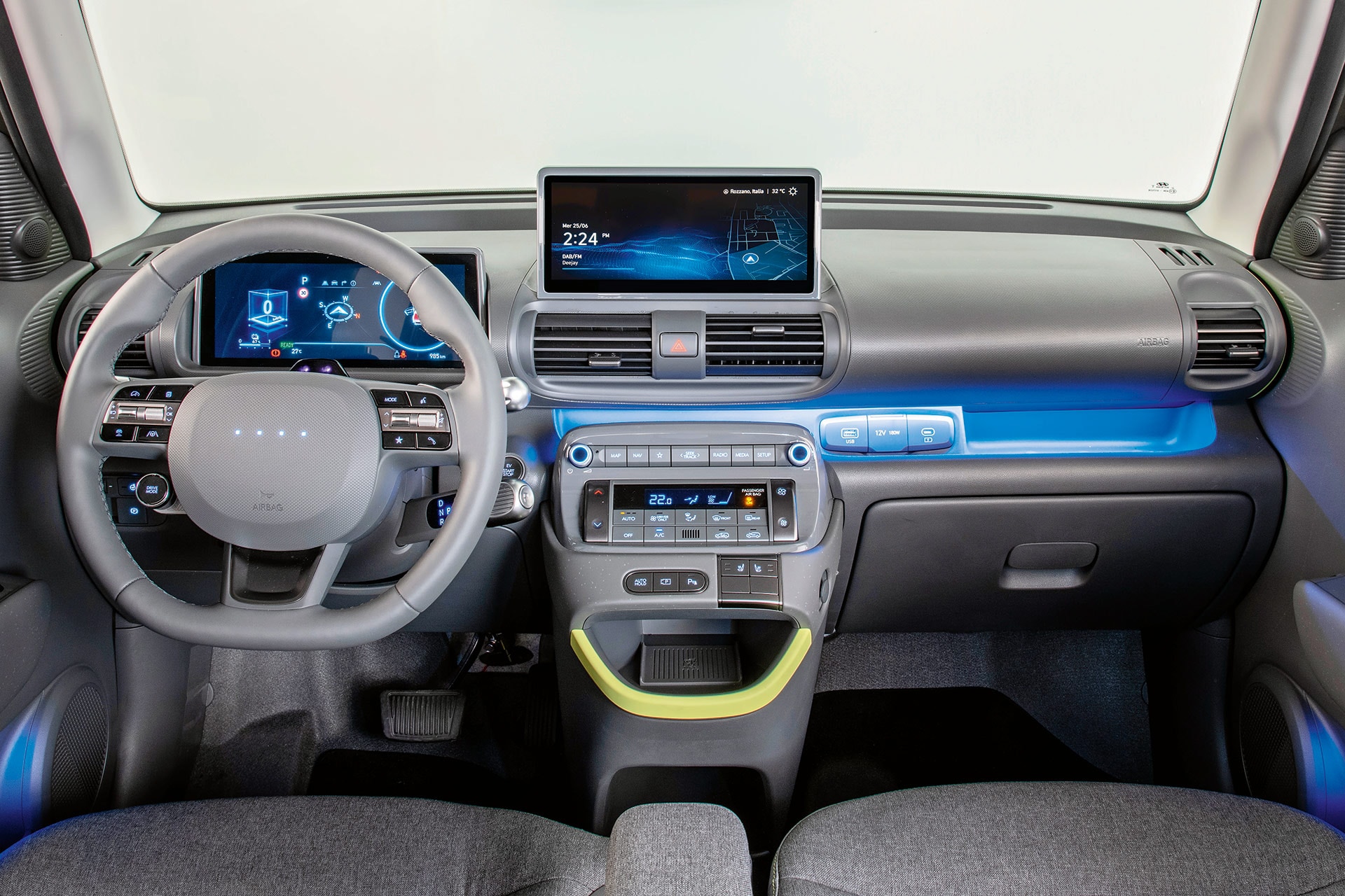la plancia della Hyundai Inster Cross