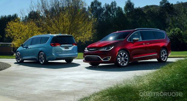 Chrysler Pacifica (2016)