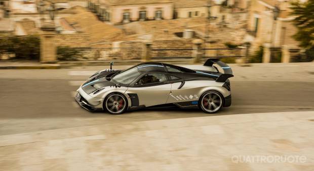 Pagani Huayra BC (2016)