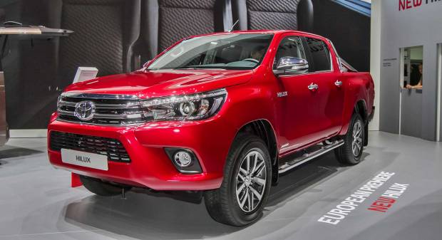 Toyota Hilux LIVE