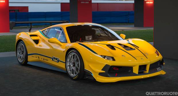 Ferrari 488 Challenge (2016)