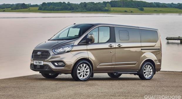 Ford Tourneo Custom (2017)