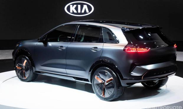 Kia Niro EV Concept (2018) Kia Niro EV Concept (2018)