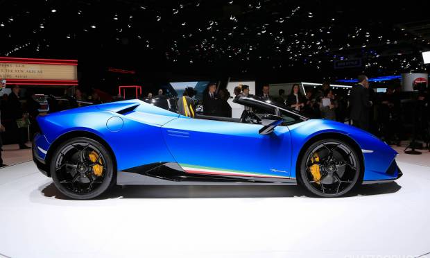 Lamborghini Huracán Performante Spyder (2018) - FOTO LIVE Lamborghini Huracán Performante Spyder (2018) - FOTO LIVE