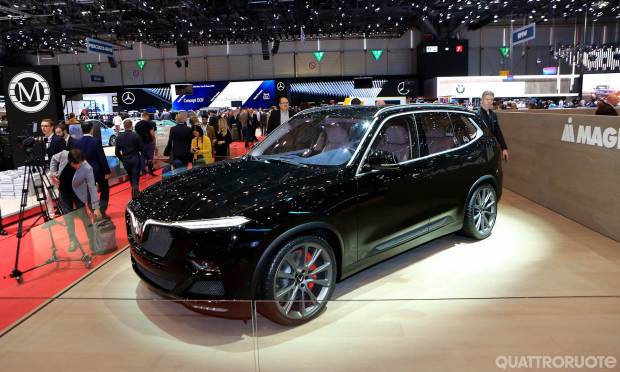 Vinfast Lux V8 (2019) - LIVE