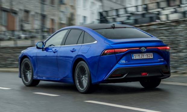 Toyota Mirai (2020) Toyota Mirai (2020)