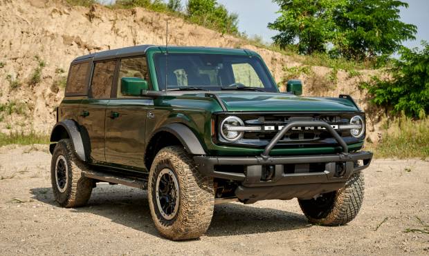 Ford Bronco 4 porte (2020) Ford Bronco 4 porte (2020)