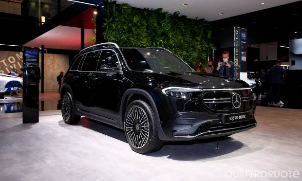 Mercedes-Benz EQB (2021) - LIVE Mercedes-Benz EQB (2021) - LIVE