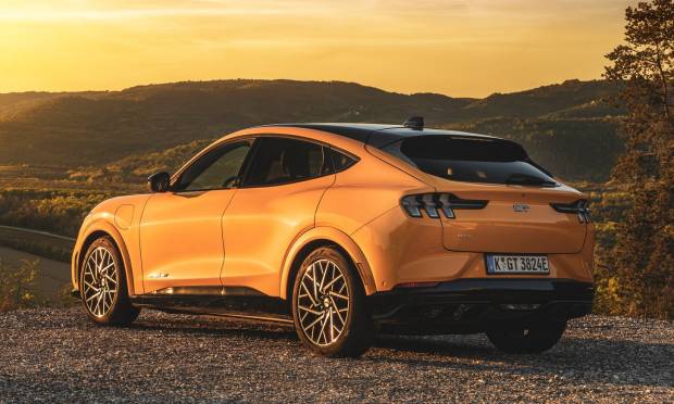 Ford Mustang Mach-E GT (2021) Ford Mustang Mach-E GT (2021)